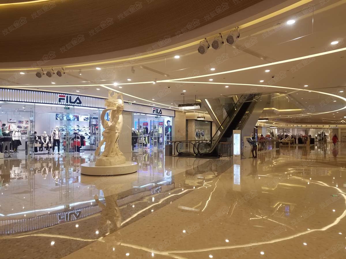 力帆红星国际广场玫瑰天街实景图—商场内部
