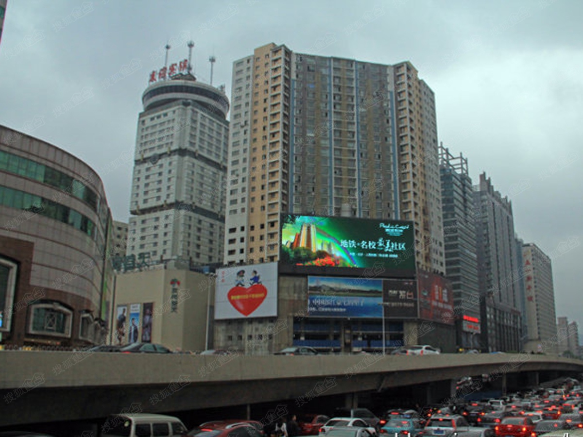 芙蓉国豪廷广场_长沙芙蓉国豪廷广场详情-长沙搜狐焦点网
